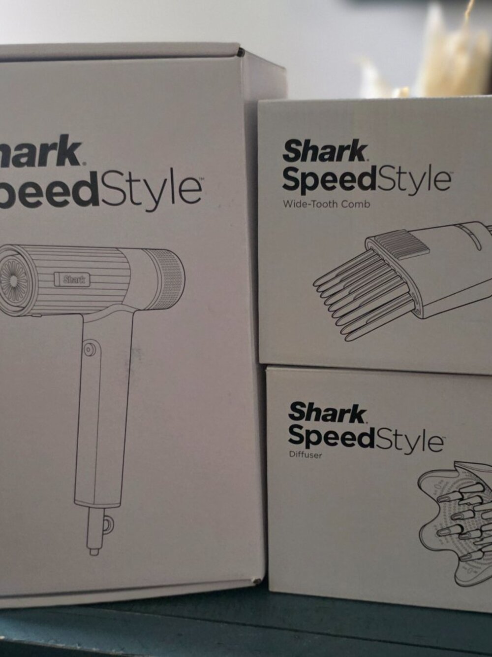 Shark SpeedStyle Blow Dryer Bundle –  with Diffuser & New Wide-Tooth Comb - Picture 2 of 4